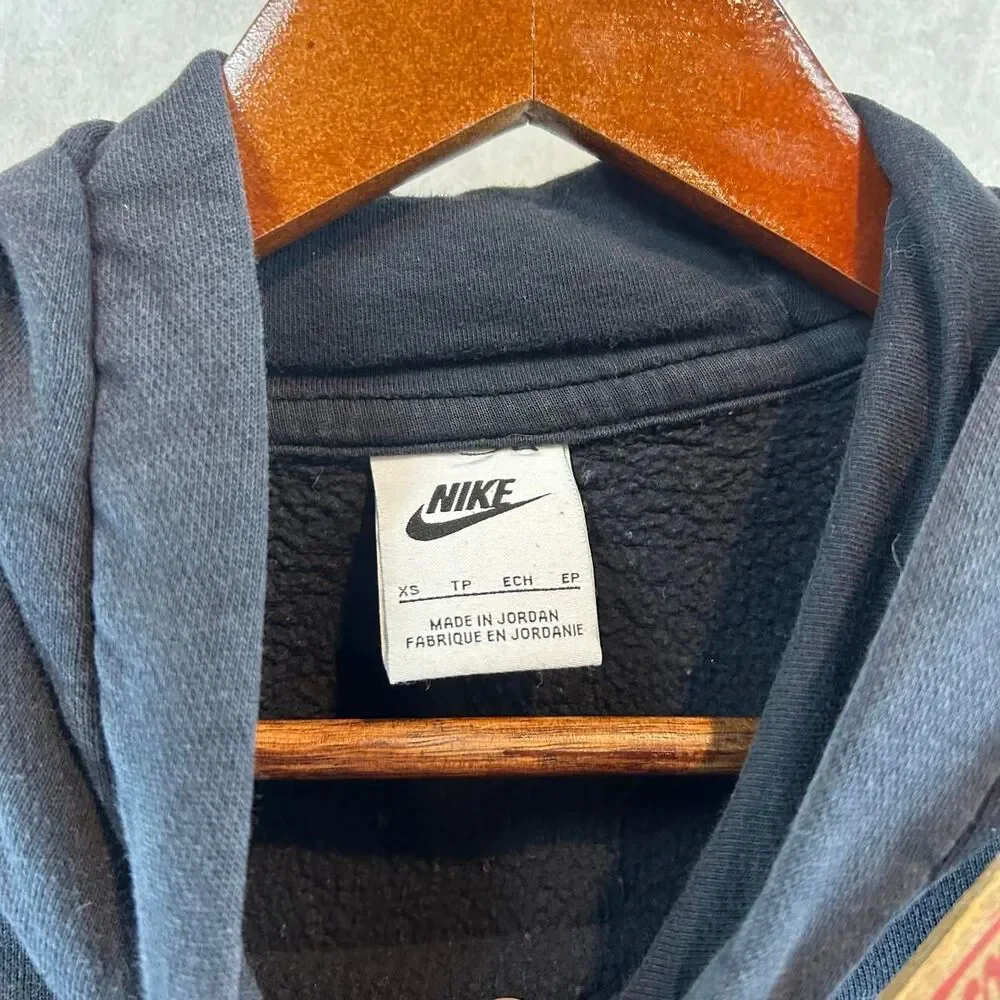 Nike Women's Black and Grey Hoodie